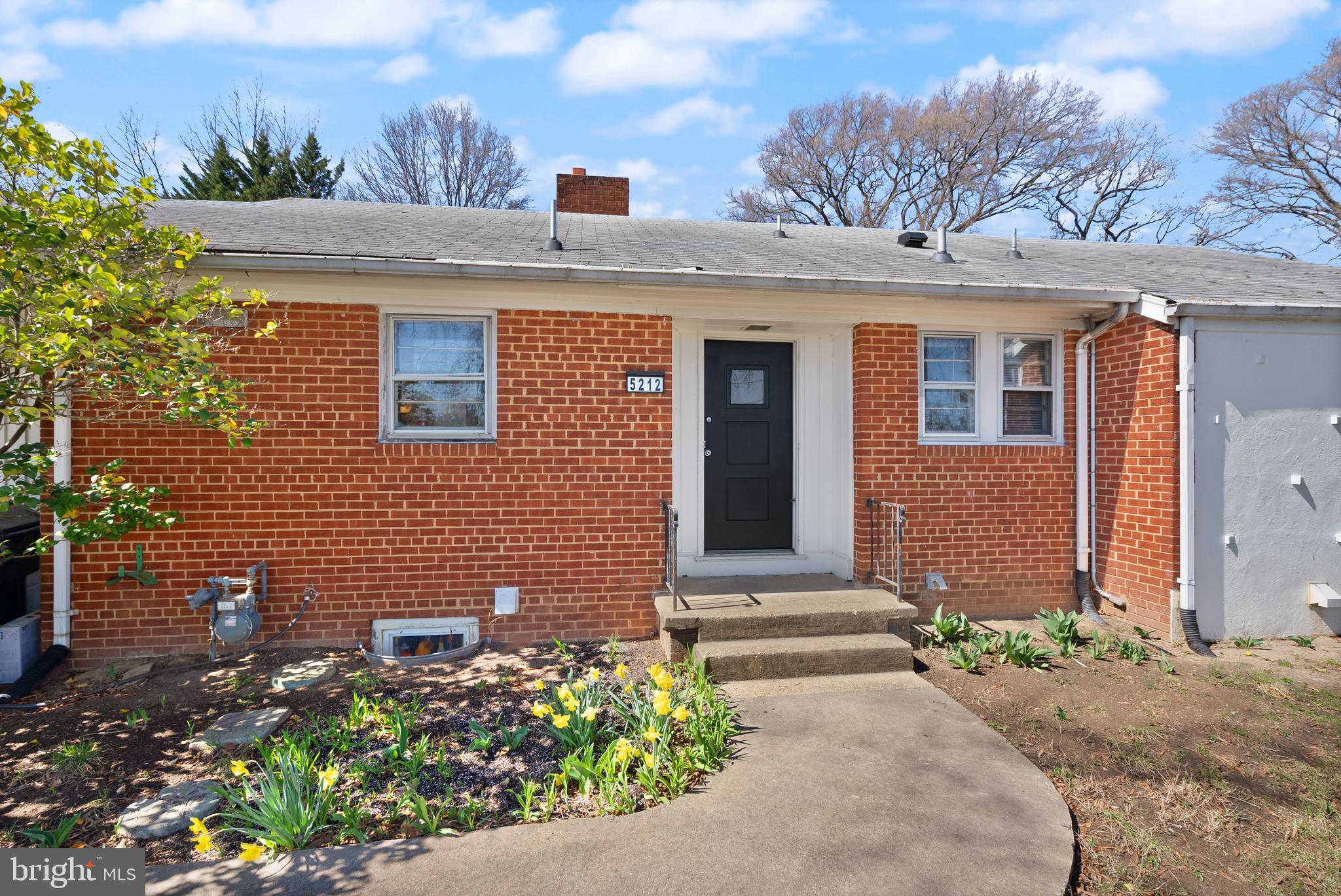 5212 Franconia Road Alexandria, VA 22310 - Photo 4 of 46 Gallery Image 4