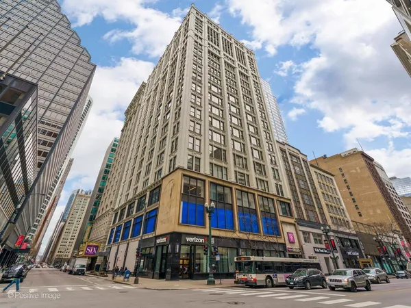 $2,800 | 8 West Monroe Street, Unit 1408, Chicago, IL 60603