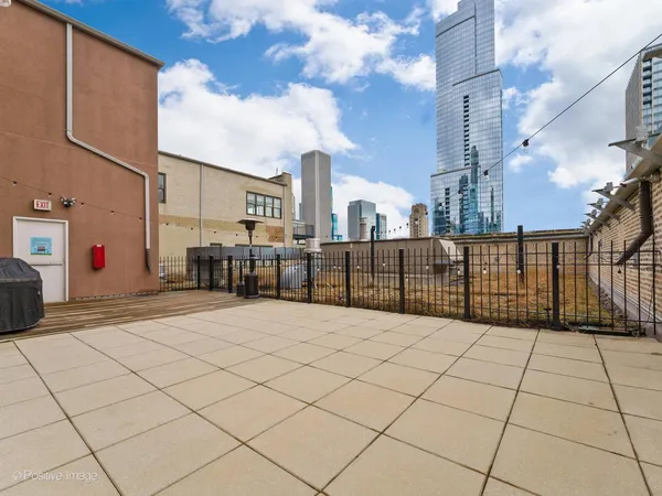 $2,800 | 8 West Monroe Street, Unit 1408, Chicago, IL 60603