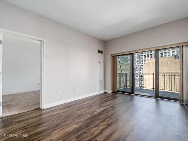 $2,800 | 8 West Monroe Street, Unit 1408, Chicago, IL 60603