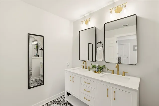 $349,900 | 902 Circle Drive, Havana, FL 32333