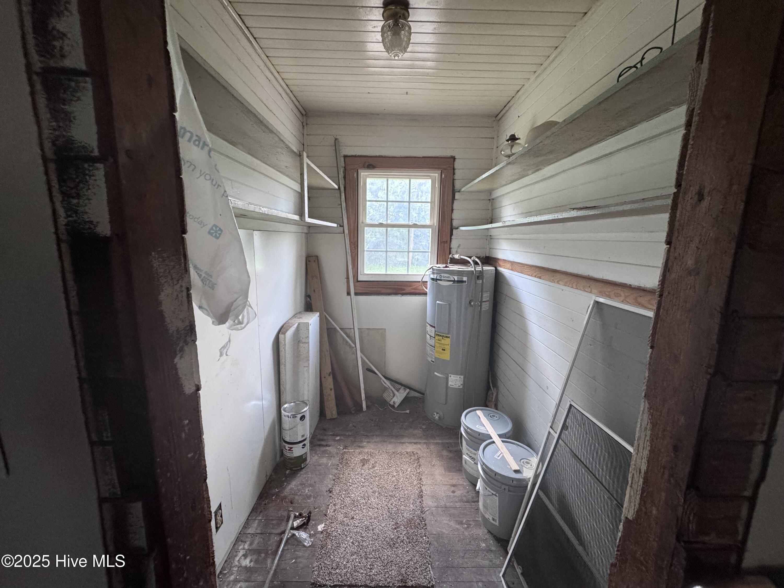 2910 Avalon Road Rocky Mount, NC 27801 - Photo 10 of 19 Laundry Room