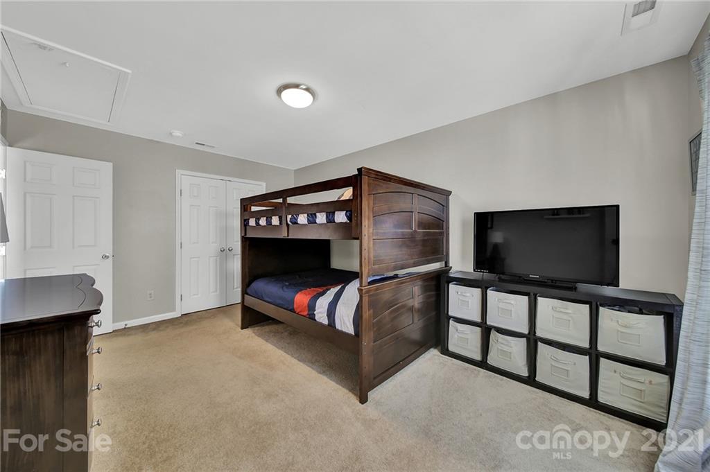 413 Chorus Road Fort Mill, SC 29715 - Photo 22 of 35 Gallery Image 22