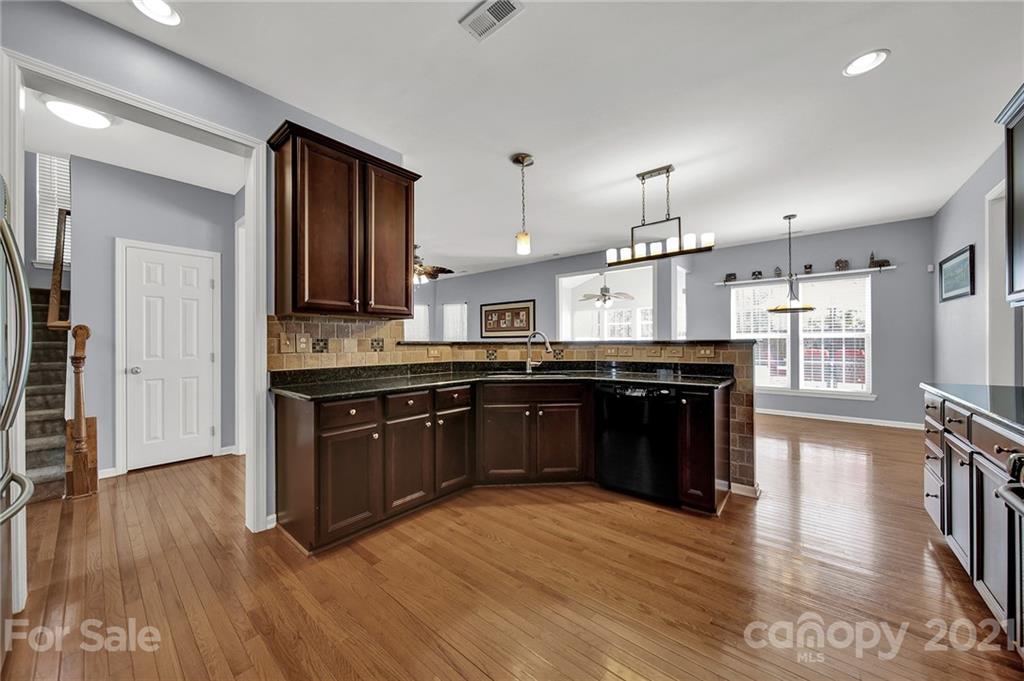 413 Chorus Road Fort Mill, SC 29715 - Photo 5 of 35 Gallery Image 5