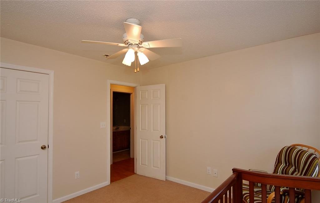 752 Arnold Road Lexington, NC 27295 - Photo 21 of 30 Second bedroom