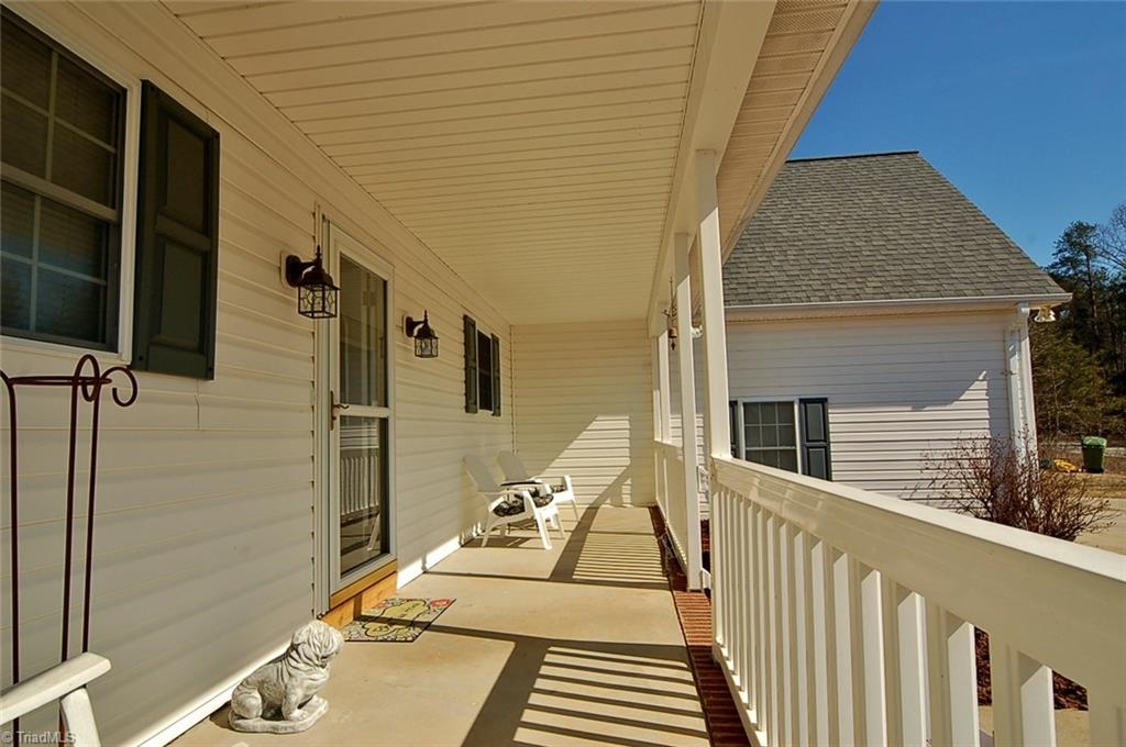 752 Arnold Road Lexington, NC 27295 - Photo 4 of 30 Rocking chair front porch.