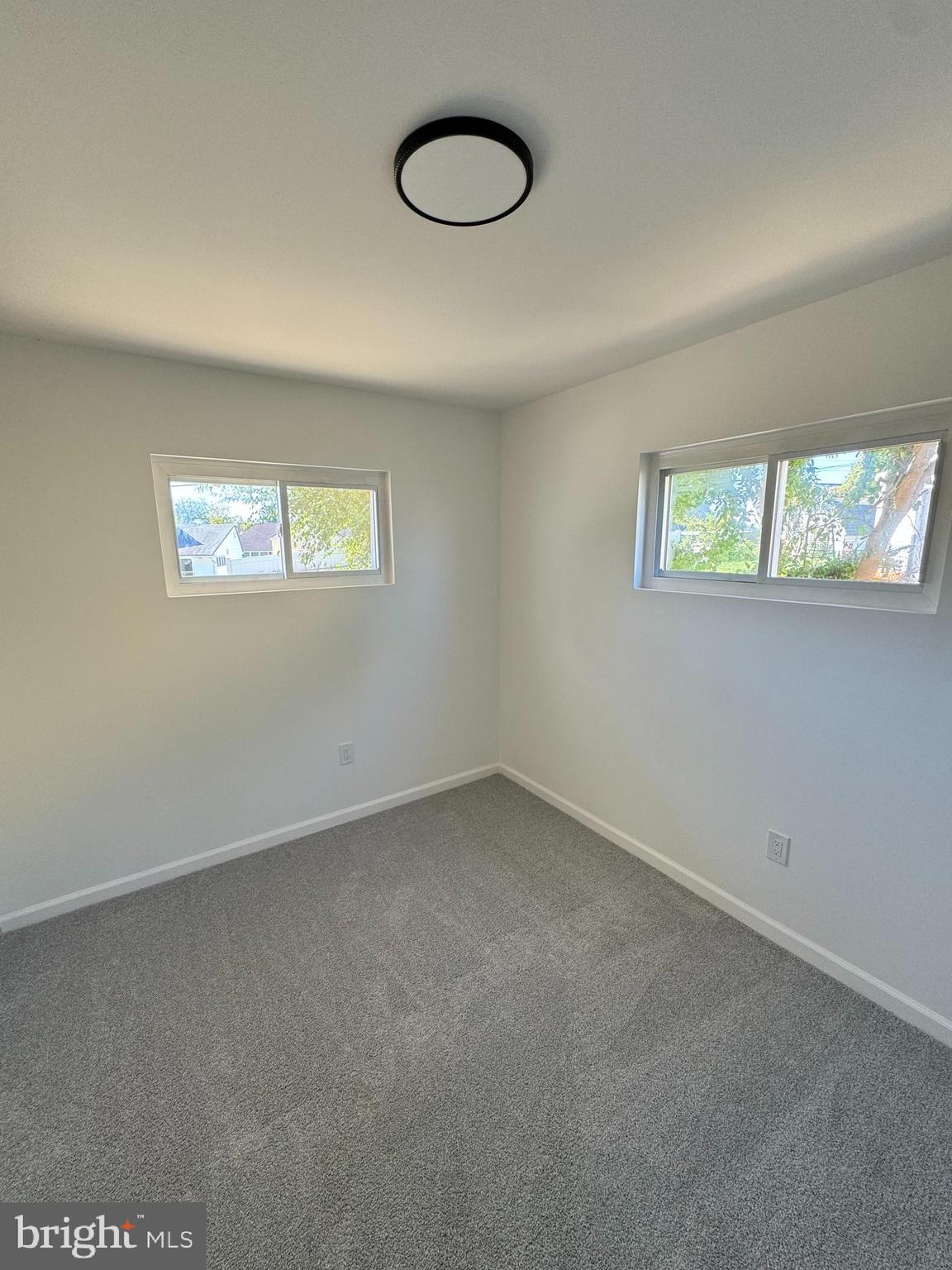 9 Middle Road Levittown, PA 19056 - Photo 19 of 29 Gallery Image 19