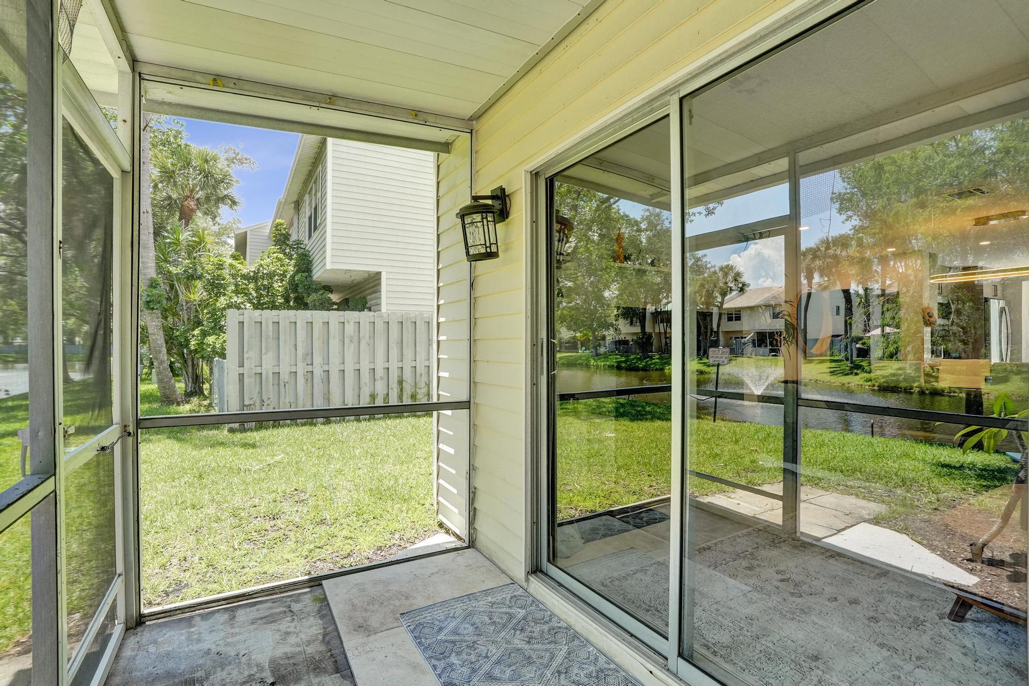 201 Southwest 3rd Street, Unit 201 Pompano Beach, FL 33060 - Photo 22 of 42 DSC02426