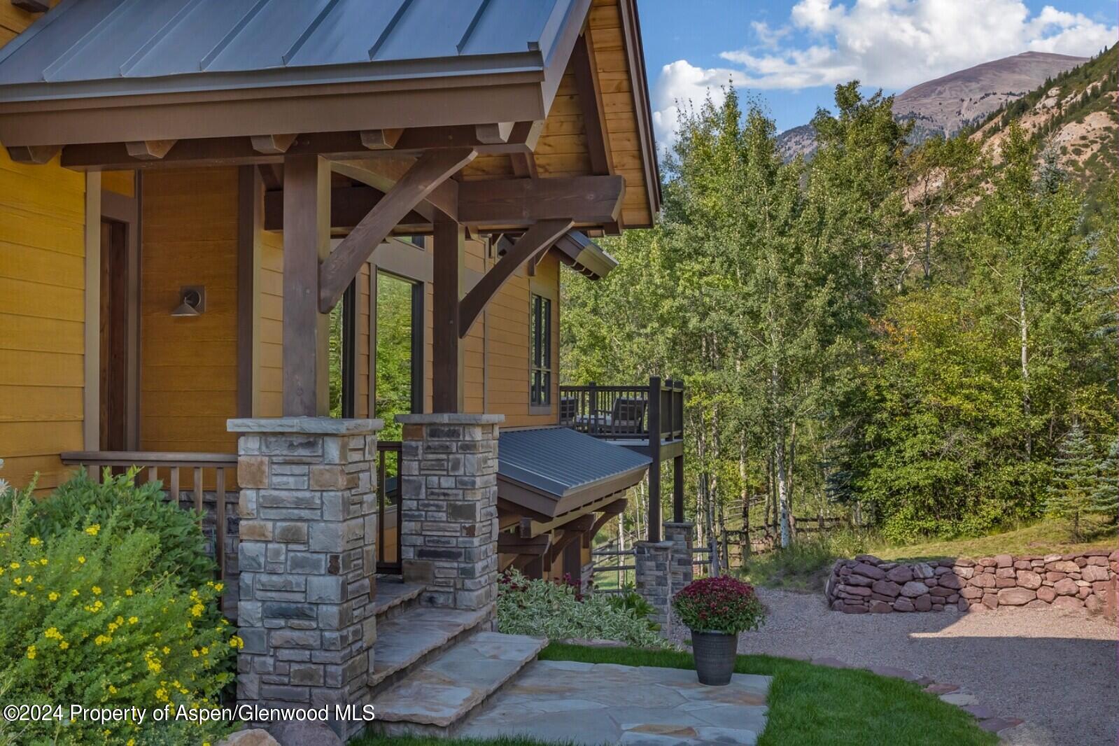 900 Dorais Way Redstone, CO 81623 - Photo 11 of 63 10-front walkway view of sopris