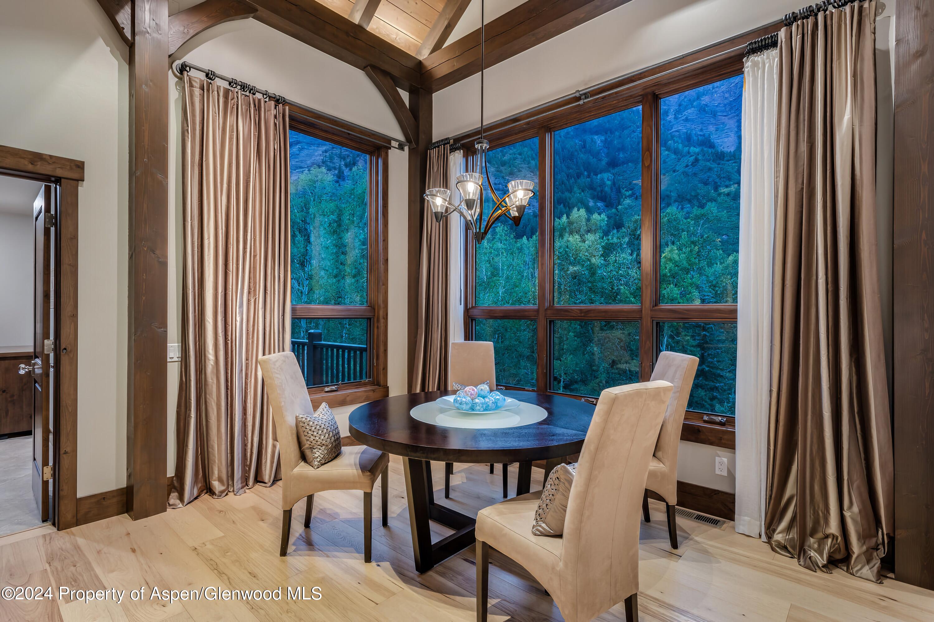 900 Dorais Way Redstone, CO 81623 - Photo 25 of 63 24-dinning-41_900