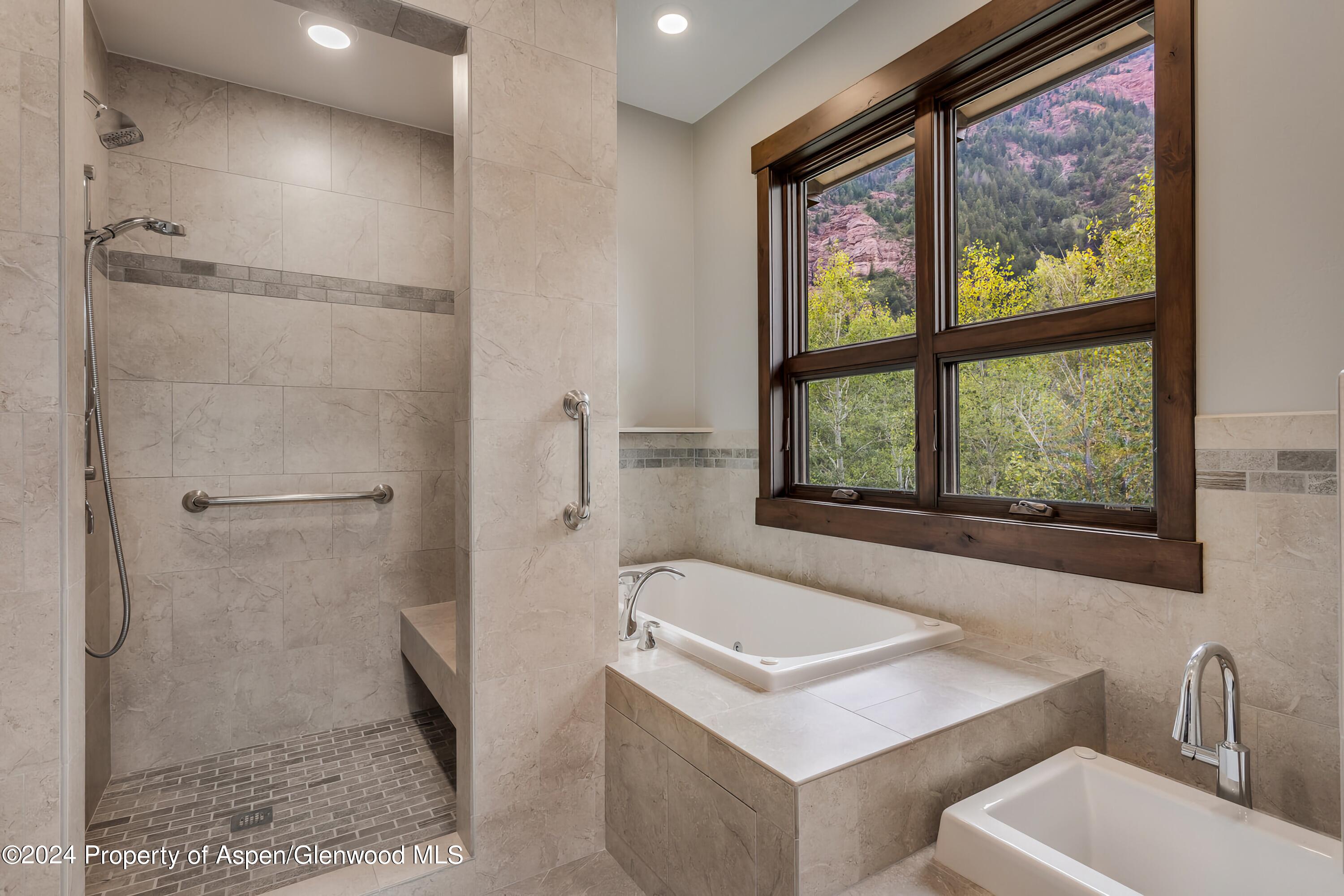 900 Dorais Way Redstone, CO 81623 - Photo 32 of 63 32-master bath-70_900