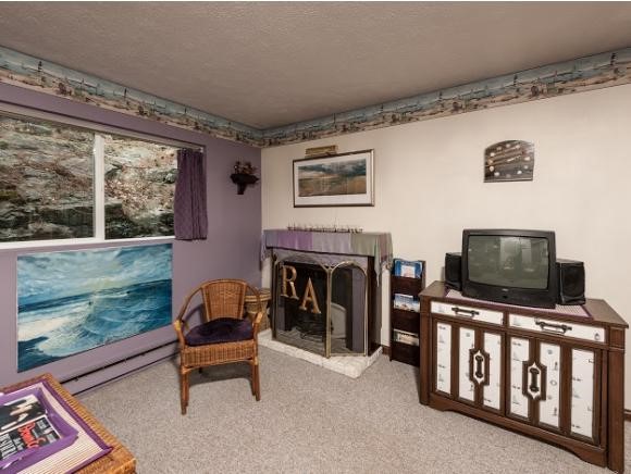60 Pine Hill Road, Unit 302 Cape Neddick, ME 03902 - Photo 10 of 14