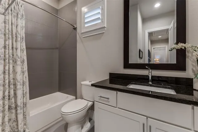 $3,500 | 1725 G Avenue, Plano, TX 75074