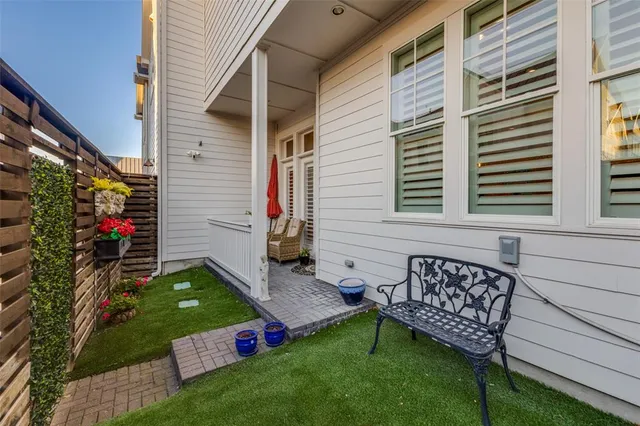 $3,500 | 1725 G Avenue, Plano, TX 75074