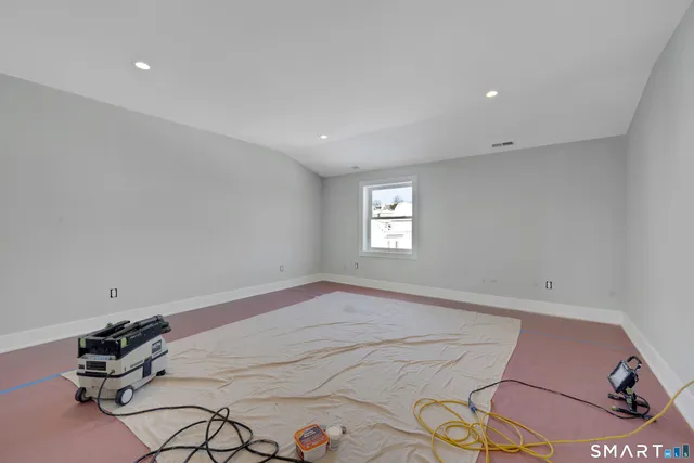 $4,800 | 20 Bouton Street, Unit B, Norwalk, CT 06854