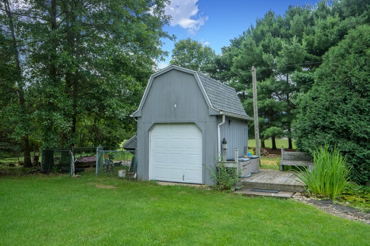 11060 Anderson Road Granger, IN 46530 - Photo 36 of 36 Gallery Image 36