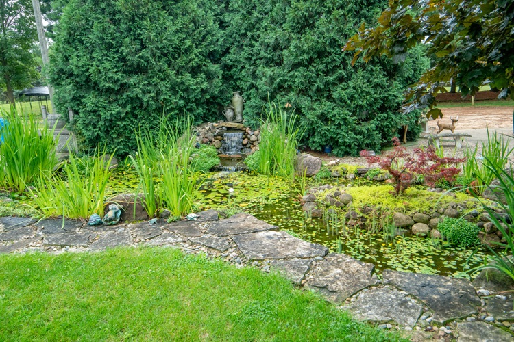 11060 Anderson Road Granger, IN 46530 - Photo 10 of 36 Gallery Image 10
