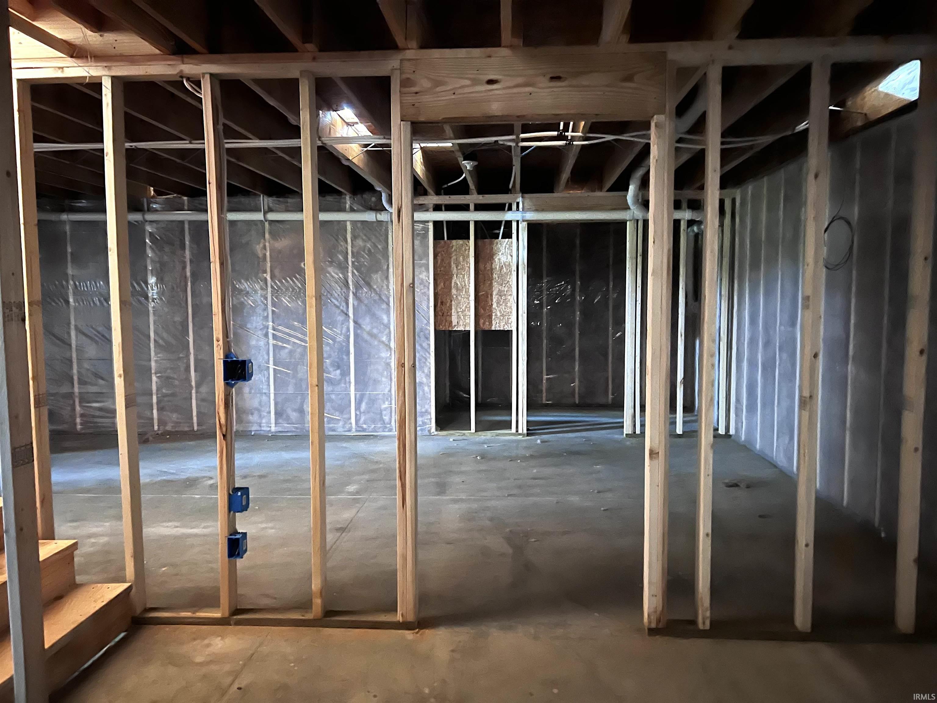 365 Country Lane Shipshewana, IN 46565 - Photo 7 of 9