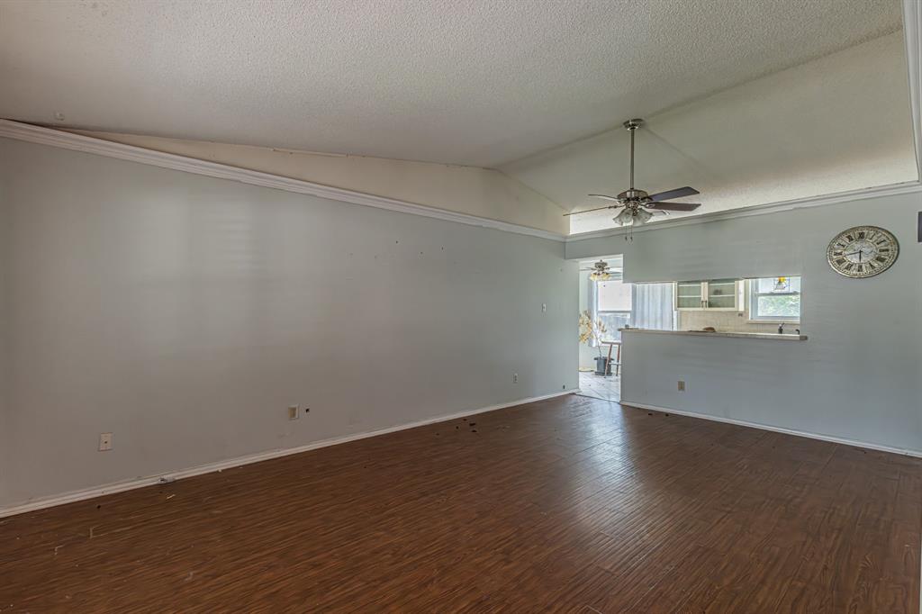 6504 Johnnie Street Watauga, TX 76148 - Photo 10 of 23