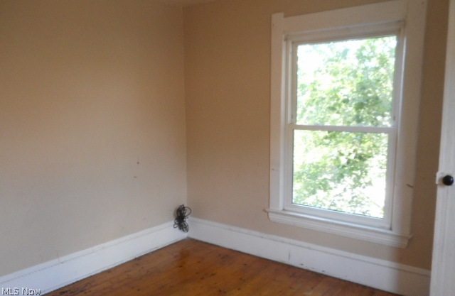 4269 Valley Road Cleveland, OH 44109 - Photo 10 of 22