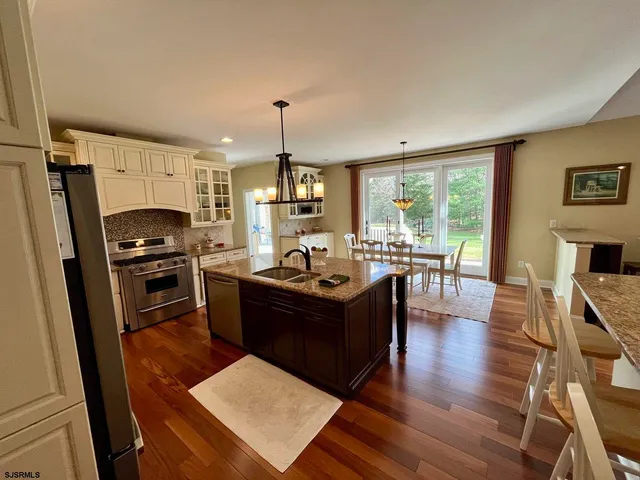 $769,500 | 2551 7th Avenue, Hammonton, NJ 08037