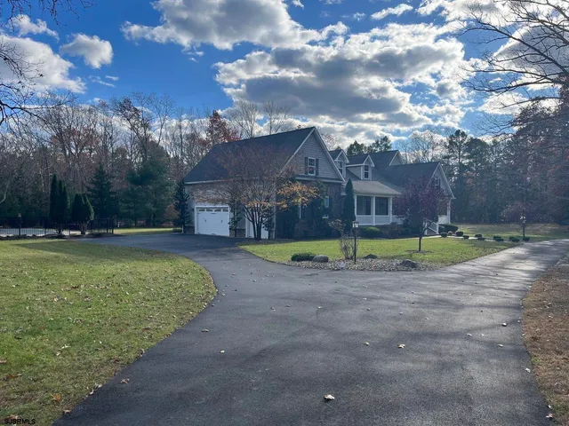 $769,500 | 2551 7th Avenue, Hammonton, NJ 08037