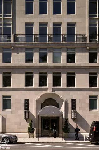 $10,950,000 | 15 Central Park West, Unit 15K | Upper West Side