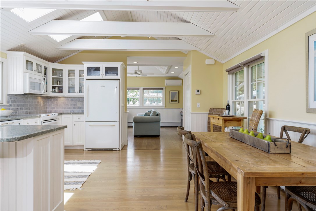 10 Ocean Drive Little Compton, RI 02837 - Photo 9 of 46