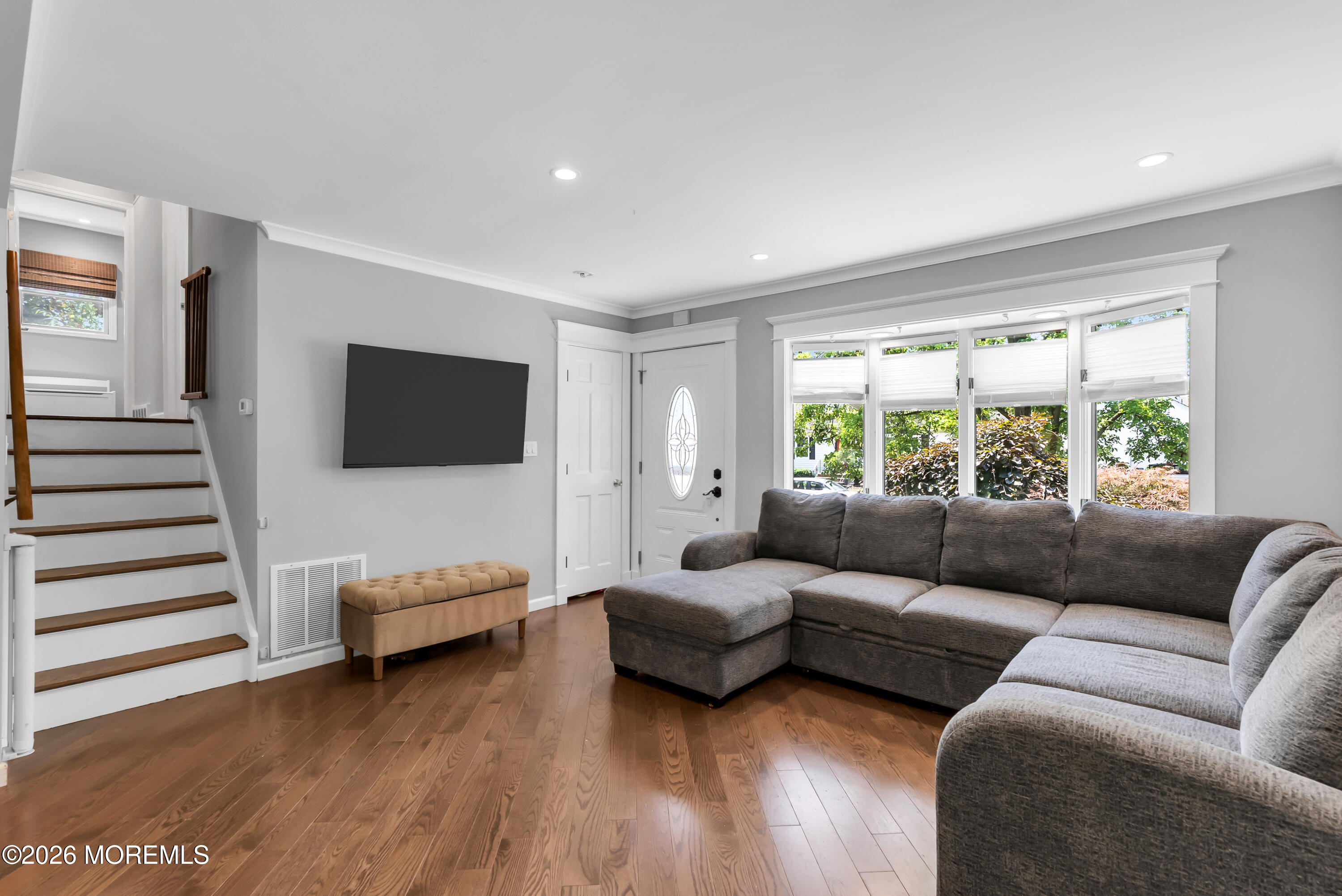 283 Harding Boulevard Matawan, NJ 07747 - Photo 5 of 43 LIVING ROOM