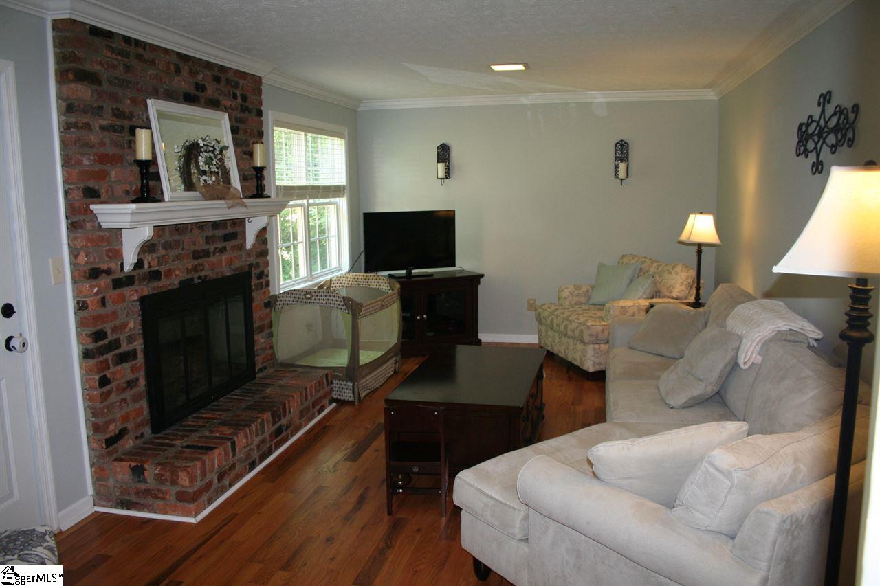 506 East Hackney Road Greer, SC 29650 - Photo 4 of 28 Gallery Image 4