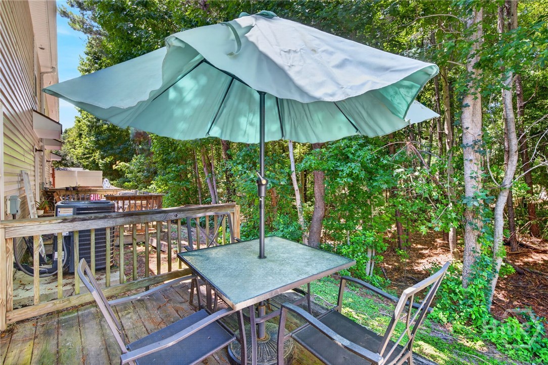11330 White Bluff Road, Unit 8 Savannah, GA 31419 - Photo 30 of 46 Deck