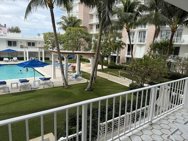 100 Worth Avenue, Unit 415 Palm Beach, FL 33480 - Photo 16 of 34 a view of a house with backyard and sitting area