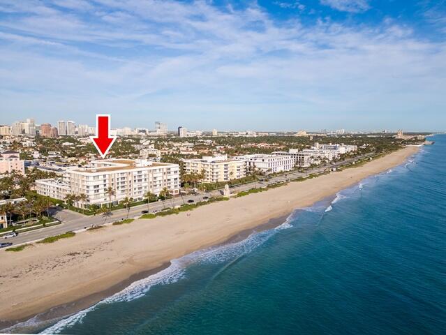 100 Worth Avenue, Unit 415 Palm Beach, FL 33480 - Photo 33 of 34 a view of city and ocean