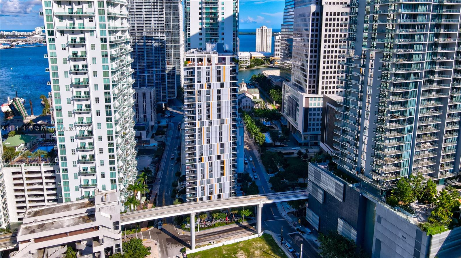 31 Southeast 6th Street, Unit 505 Miami, FL 33131 - Photo 55 of 71