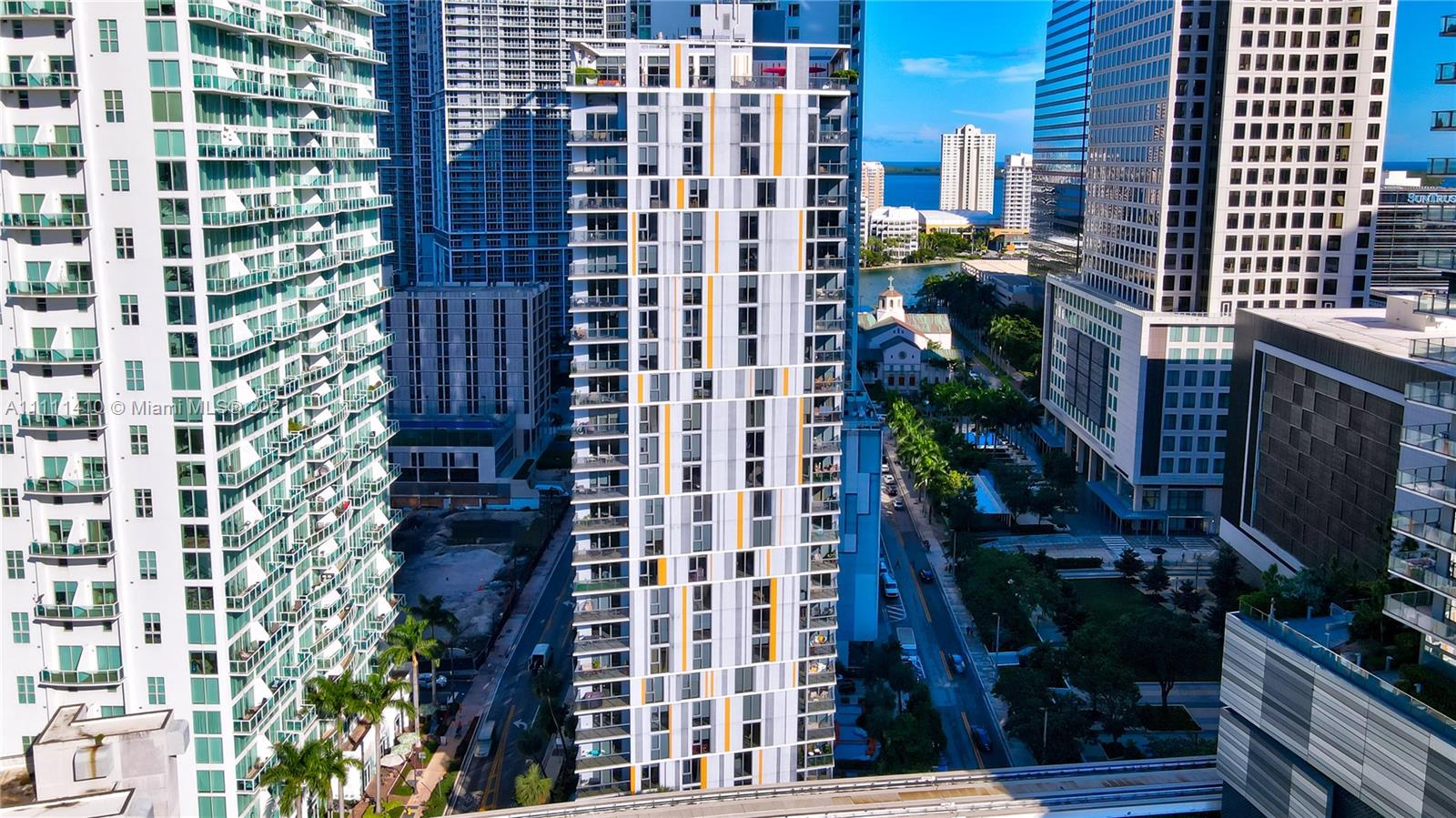 31 Southeast 6th Street, Unit 505 Miami, FL 33131 - Photo 64 of 71