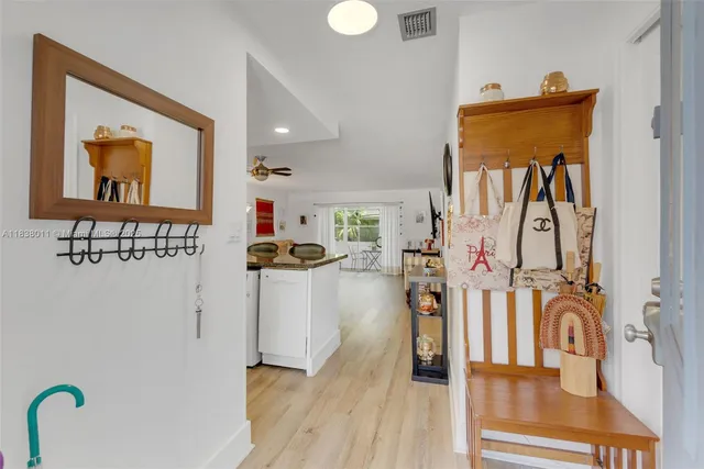 $215,000 | 233 Northeast 14th Avenue, Unit 108, Hallandale Beach, FL 33009