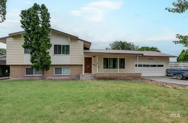 $399,000 | 1192 Southwest 12th Avenue, Ontario, OR 97914