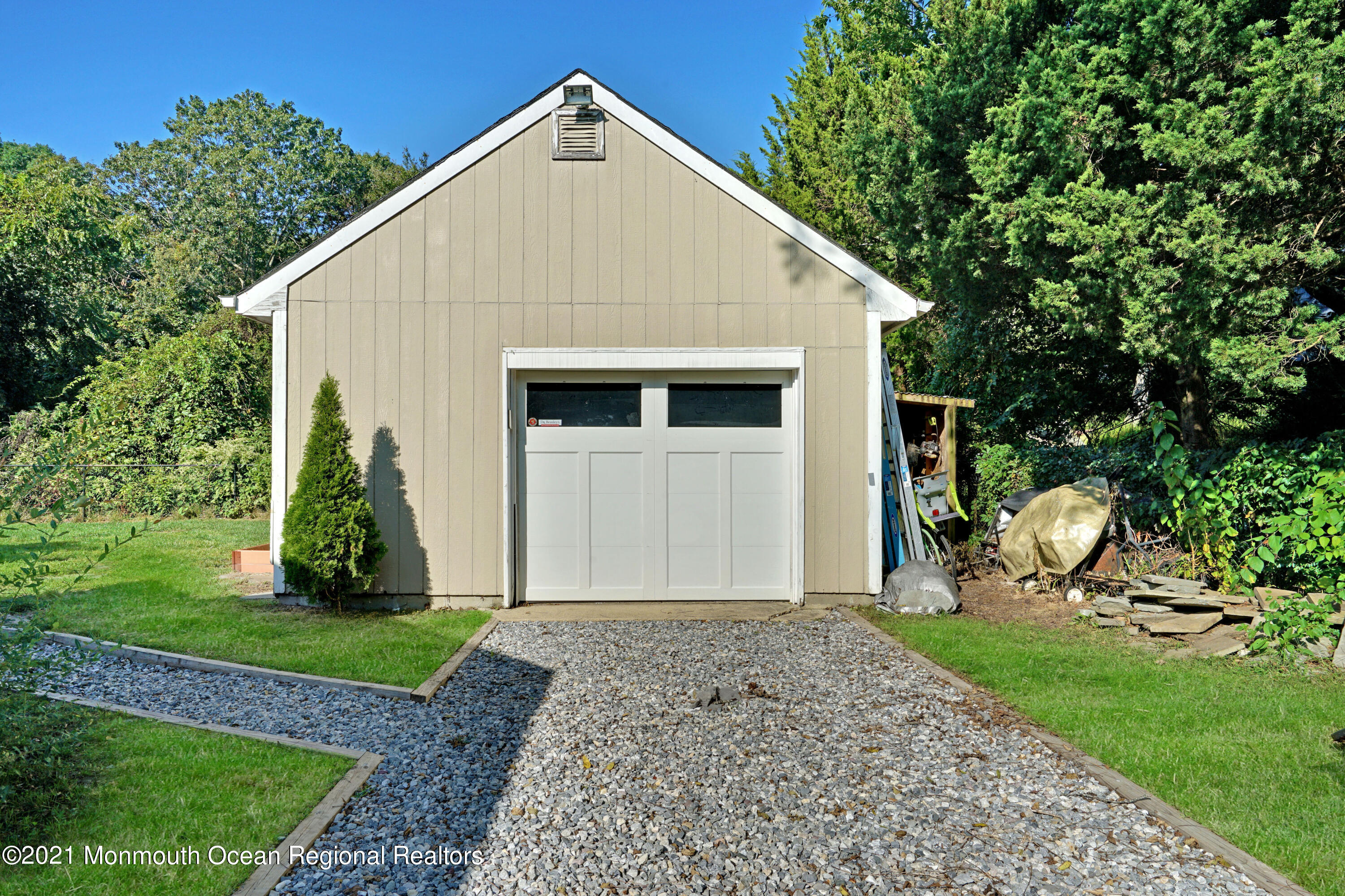 346 Cherry Quay Road Brick, NJ 08723 - Photo 23 of 27 a view of a house with backyard