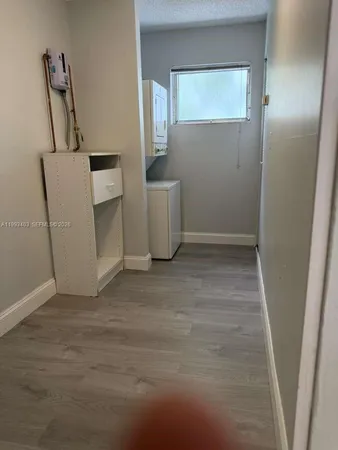 $2,000 | 9365 Fontainebleau Boulevard, Unit E228, Miami, FL 33172