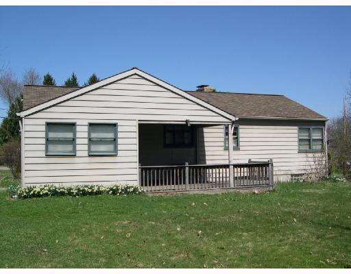 191 Hall Road Aliquippa, PA 15001 - Photo 3 of 3 Exterior Back.