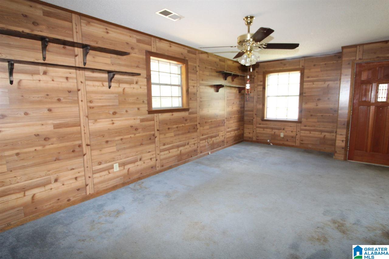 405 Whispering Pines Road Rainbow City, AL 35906 - Photo 3 of 19