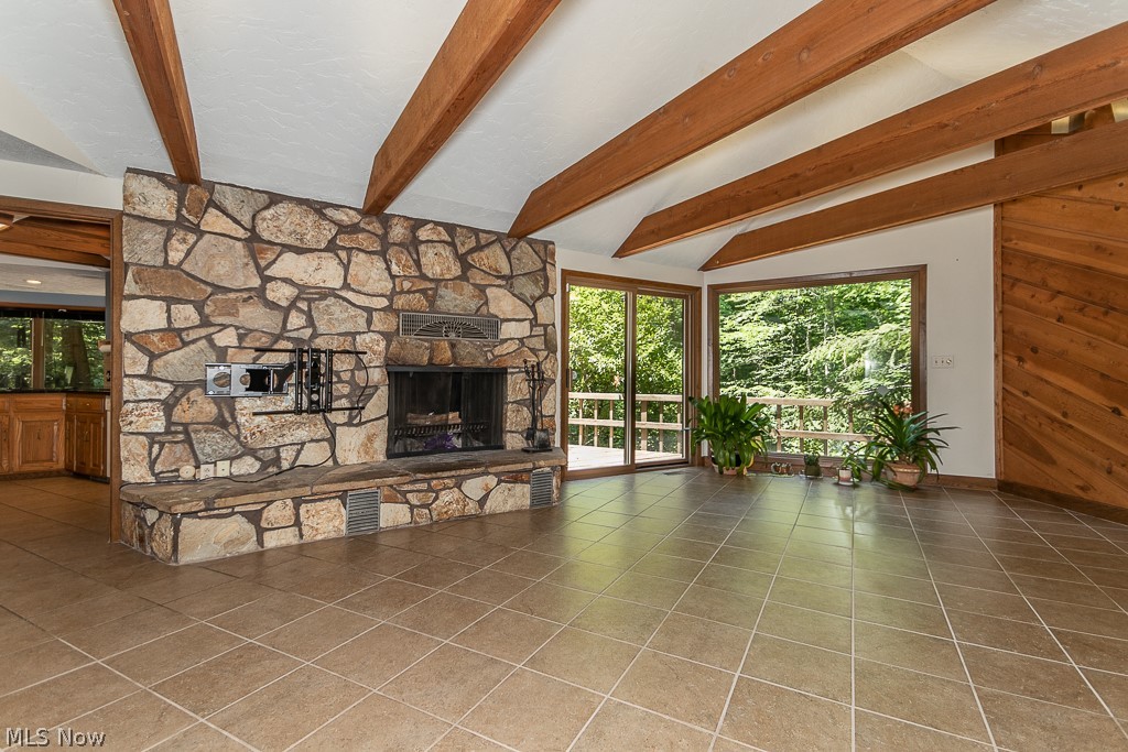 13530 Heath Road Novelty, OH 44072 - Photo 5 of 35 Gallery Image 5