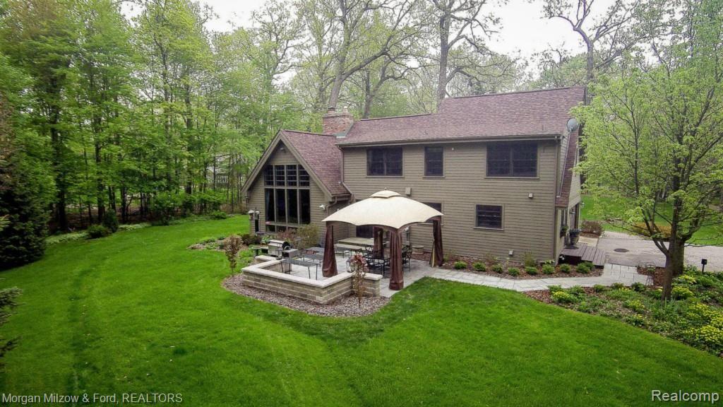 7224 Rattalee Lake Road Clarkston, MI 48348 - Photo 17 of 77 7224 Rattalee Lake Road-large-017-7224 Rattalee Lake-1500x844-72dpi.jpg