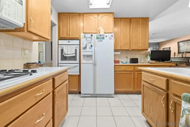 $799,900 | 7293 Golfcrest Drive, San Diego, CA 92119