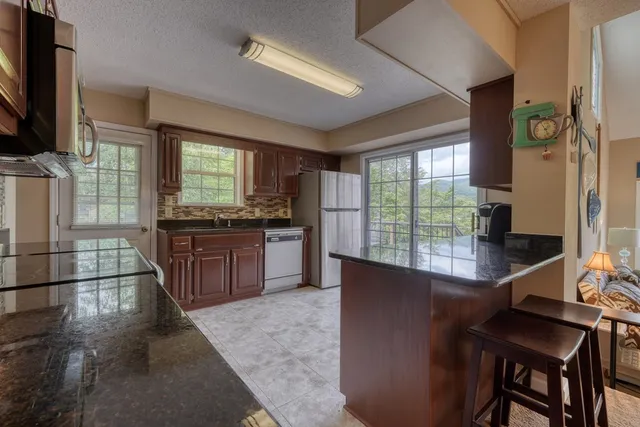 $999,000 | 197 Kilpatrick Point Drive, Hayesville, NC 28904