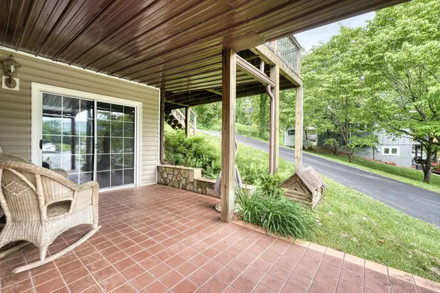 $999,000 | 197 Kilpatrick Point Drive, Hayesville, NC 28904