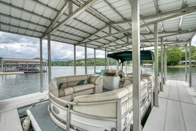 $999,000 | 197 Kilpatrick Point Drive, Hayesville, NC 28904