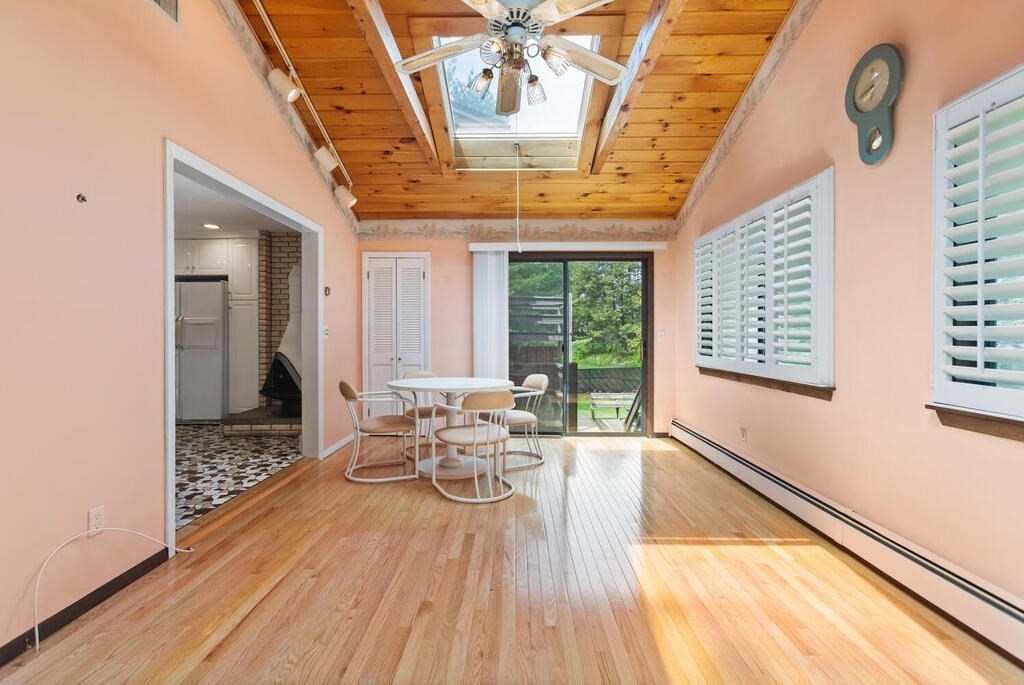 19 Arrowhead Drive Saugus, MA 01906 - Photo 13 of 31