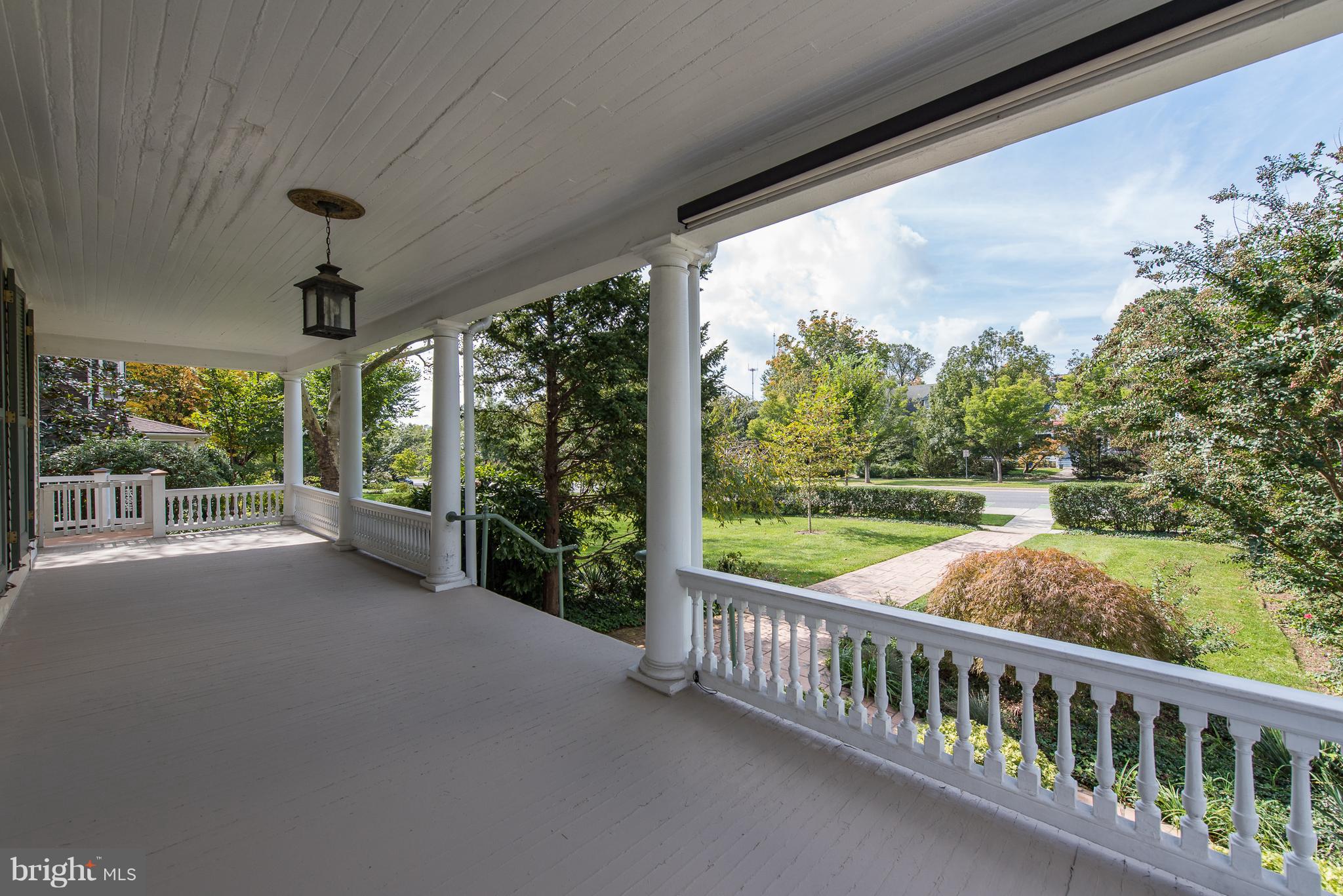 4513 Roland Avenue Baltimore, MD 21210 - Photo 2 of 30 Expansive Front Porch