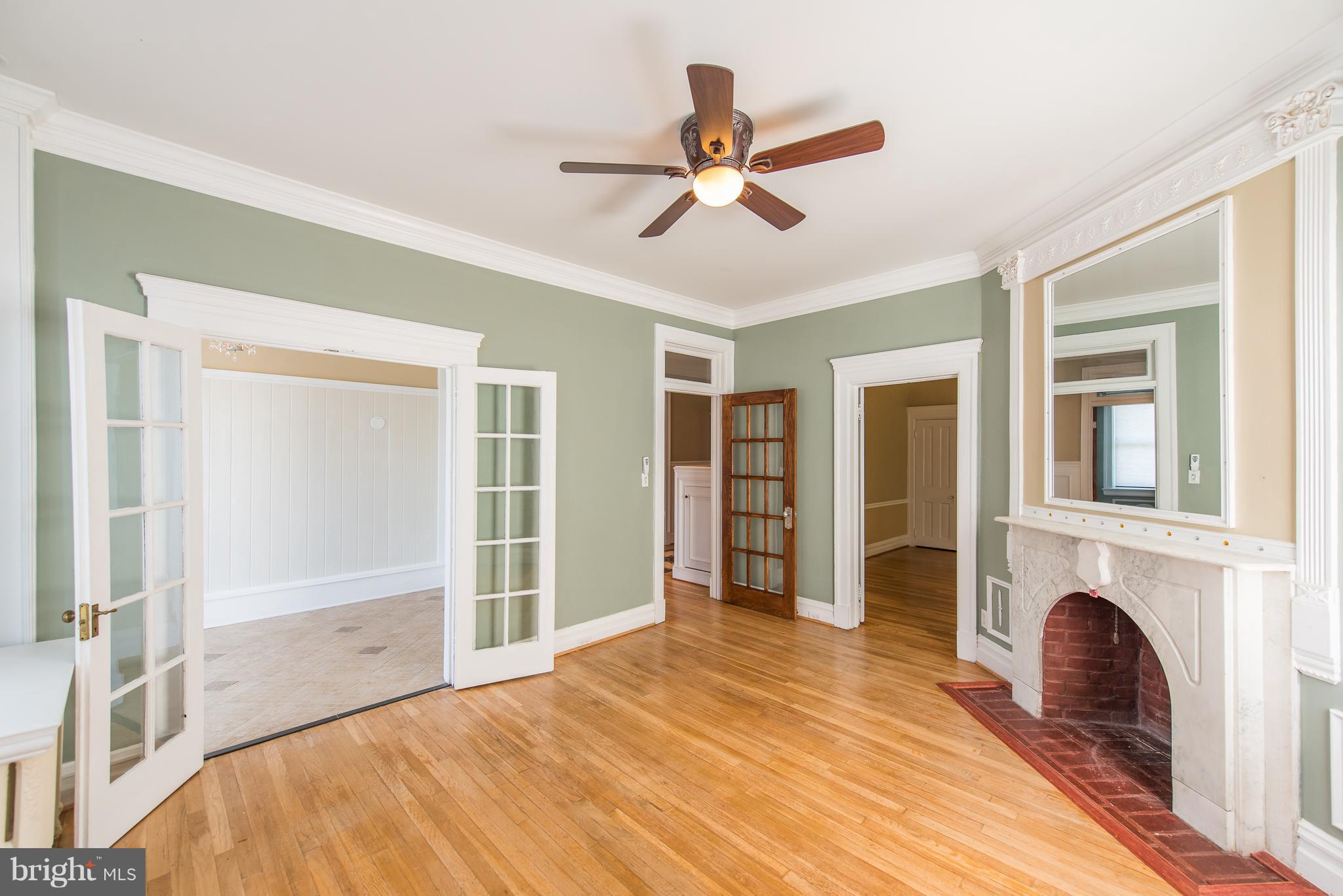 4513 Roland Avenue Baltimore, MD 21210 - Photo 16 of 30 Bedroom (Master)